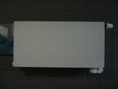 Thermrad Super 8 plateau radiator van 20 cm hoog x 300 cm lang en type 33 met 2949 Watt